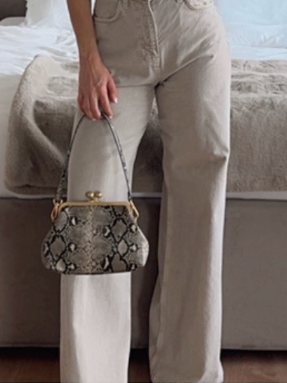 Snake-Print Frame Clutch - Black & Cream